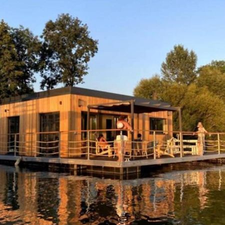 Seinehouse - Maison Flottante Vaux-Sur-Seine Dış mekan fotoğraf
