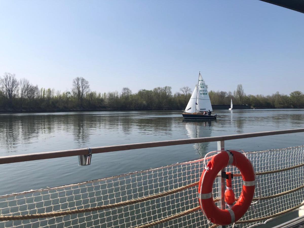 Seinehouse - Maison Flottante Vaux-Sur-Seine Dış mekan fotoğraf