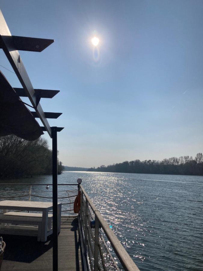 Seinehouse - Maison Flottante Vaux-Sur-Seine Dış mekan fotoğraf