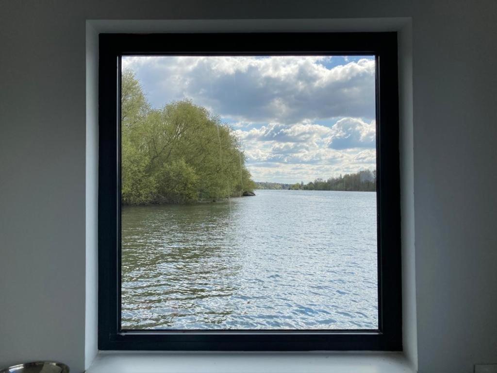 Seinehouse - Maison Flottante Vaux-Sur-Seine Dış mekan fotoğraf